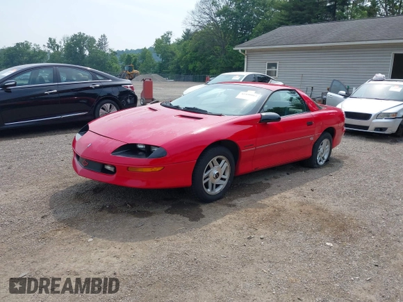 1993 Chevrolet Camaro z VIN 2G1FP22S4P2103696, wystawiony jako IAAI lot #42498084 z przebiegiem 64 393 mil mil oraz . Historia ofert i sprzedaży dostępna na DreamBid. Obrazek 19.