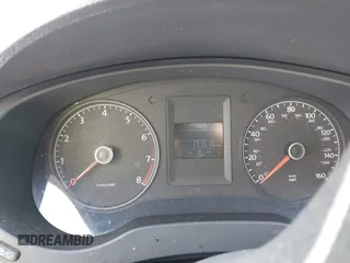2014 Volkswagen Jetta S z VIN 3VW2K7AJ6EM253571, wystawiony jako IAAI lot #42186222 z przebiegiem 171 518 mil mil oraz . Historia ofert i sprzedaży dostępna na DreamBid. Obrazek 7.