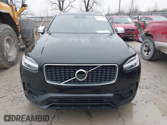 2019 Volvo XC90 R-Design with VIN YV4A22PM1K1422050, listed as a IAAI auction lot 41155058 with 133,032 mi miles. Bid and sale history available at carsss.com. Image 13.