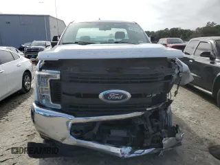 2019 Ford Super Duty F-250 SRW XL with VIN 1FTBF2B67KED50526, listed as a Copart auction lot 41816635 with 115,208 mi miles and Salvage Title. Bid and sale history available at carsss.com. Image 5.