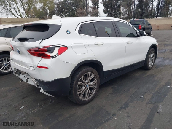 2020 BMW X2 sDrive28i with VIN WBXYH9C02L5P59822, listed as a IAAI auction lot 41893205 with 1 mi miles. Bid and sale history available at carsss.com. Image 4.