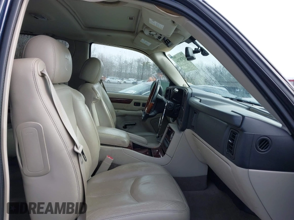 2006 Cadillac Escalade z VIN 1GYEK63N66R127117, wystawiony jako IAAI lot #41570716 z przebiegiem 126 637 mil mil oraz . Historia ofert i sprzedaży dostępna na DreamBid. Obrazek 5.