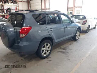 2007 Toyota RAV4 Limited with VIN JTMBK31VX75027962, listed as a IAAI auction lot 41664414 with 155,433 mi miles. Bid and sale history available at carsss.com. Image 4.