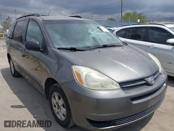 2004 Toyota Sienna CE with VIN 5TDZA23C14S001411, listed as a IAAI auction lot 42136241 with 161,230 mi miles. Bid and sale history available at carsss.com. Image 1.