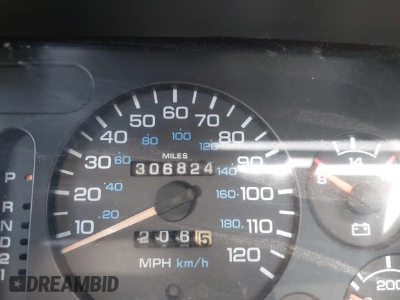 1997 Dodge 1500 with VIN 3B7HC13Z2VG714063, listed as a IAAI auction lot 41725318 with 306,824 mi miles and . Bid and sale history available at DreamBid. Image 15.