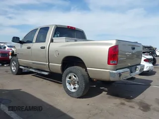 2005 Dodge 3500 SLT z VIN 3D7LS38C15G776041, wystawiony jako IAAI lot #42358059 z przebiegiem 93 860 mil mil oraz . Historia ofert i sprzedaży dostępna na DreamBid. Obrazek 3.