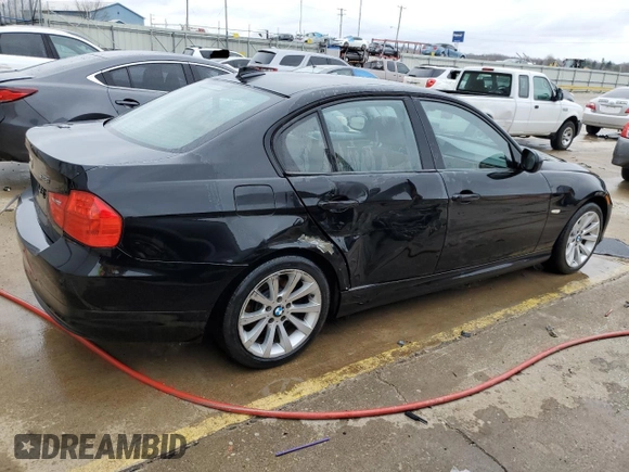 2011 BMW 3 Series 328i xDrive with VIN WBAPK7C50BF087727, listed as a Copart auction lot 49070625 with 161,919 mi miles and Non Repairable. Bid and sale history available at carsss.com. Image 3.