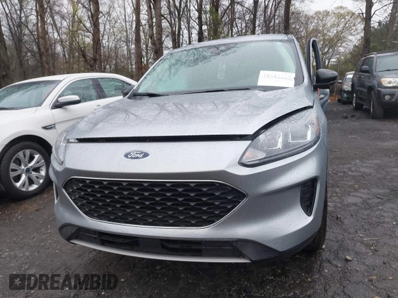 2022 Ford Escape SE with VIN 1FMCU9G60NUB55451, listed as a IAAI auction lot 41840119 with 50,638 mi miles. Bid and sale history available at carsss.com. Image 12.