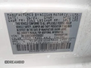 2021 Nissan Sentra SV z VIN 3N1AB8CV6MY295057, wystawiony jako IAAI lot #42193467 z przebiegiem 69 866 mil mil oraz . Historia ofert i sprzedaży dostępna na DreamBid. Obrazek 9.