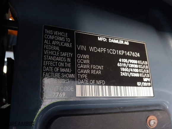 2019 Mercedes-Benz Sprinter Cargo Van with VIN WD4PF1CD1KP147624, listed as a IAAI auction lot 41832359 with 68,434 mi miles. Bid and sale history available at carsss.com. Image 9.
