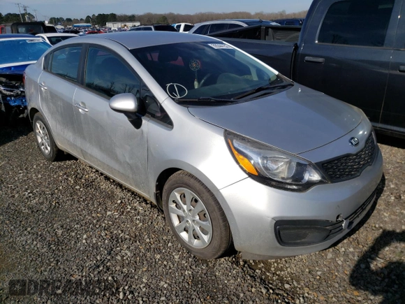 2015 Kia Rio LX with VIN KNADM4A37F6470342, listed as a Copart auction lot 39344152 with 0 mi miles and Clean Title. Bid and sale history available at carsss.com. Image 1.