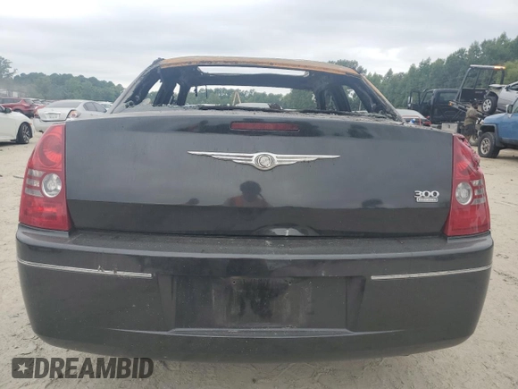 2008 Chrysler 300 Touring with VIN 2C3LA53G38H238095, listed as a Copart auction lot 64961564 with 0 mi miles and Salvage Title. Bid and sale history available at carsss.com. Image 6.