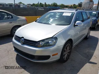 2013 Volkswagen Jetta TDI w/Sunroof & Nav with VIN 3VWPL7AJ0DM627920, listed as a IAAI auction lot 42629396 with 138,741 mi miles and . Bid and sale history available at DreamBid. Image 2.