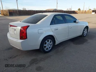 2006 Cadillac CTS with VIN 1G6DM57T960200941, listed as a IAAI auction lot 41016130 with 170,830 mi miles. Bid and sale history available at carsss.com. Image 4.
