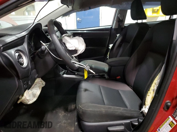 2019 Toyota Corolla L z VIN 2T1BURHE2KC132350, wystawiony jako Copart lot #56700095 z przebiegiem 109 521 mil mil oraz Szkoda całkowita • Salvage title. Historia ofert i sprzedaży dostępna na DreamBid. Obrazek 7.