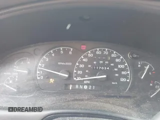 2001 Ford Explorer XLT с VIN 1FMZU73E11ZA03915, выставлен на аукционе IAAI как лот 42104076 с пробегом 117 034 миль миль и . История ставок и продаж доступна на DreamBid. Изображение 7.