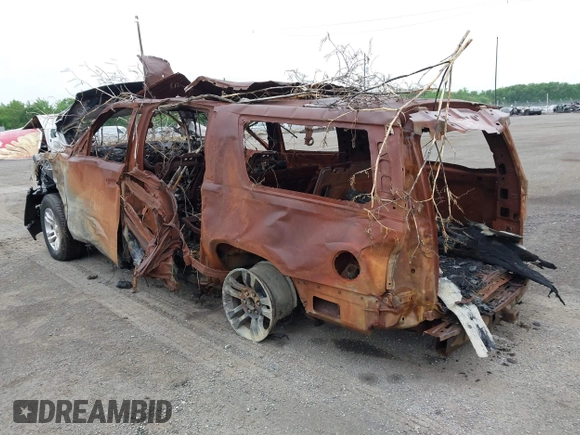2017 Chevrolet Suburban LT with VIN 1GNSKHKC5HR235341, listed as a IAAI auction lot 42219754 with Not Provided miles and . Bid and sale history available at DreamBid. Image 3.