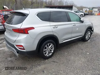 2019 Hyundai Santa Fe SE with VIN 5NMS2CAD8KH096047, listed as a IAAI auction lot 41983803 with 109,920 mi miles. Bid and sale history available at carsss.com. Image 4.