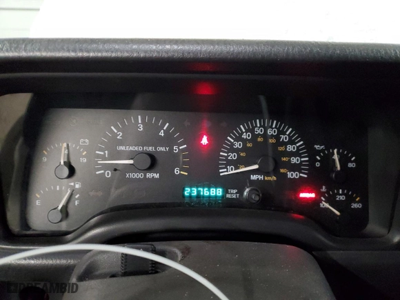 1998 Jeep Cherokee Sport with VIN 1J4FJ68S2WL120089, listed as a Copart auction lot 41840715 with 237,688 mi miles and Salvage Title. Bid and sale history available at carsss.com. Image 9.