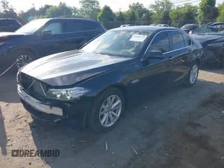2014 BMW 5 Series 528i xDrive z VIN WBA5A7C50ED612098, wystawiony jako IAAI lot #42568775 z przebiegiem 31 475 mil mil oraz . Historia ofert i sprzedaży dostępna na DreamBid. Obrazek 2.