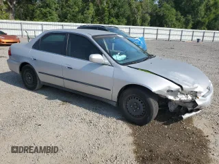 1999 Honda Accord LX z VIN 1HGCG5647XA024074, wystawiony jako Copart lot #56057575 z przebiegiem Nie podano mil oraz Szkoda całkowita • Salvage title. Historia ofert i sprzedaży dostępna na DreamBid. Obrazek 4.