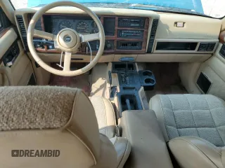 1993 Jeep Cherokee Country with VIN 1J4FJ78S8PL504126, listed as a Copart auction lot 70508464 with 153,163 mi miles and Clean Title. Bid and sale history available at carsss.com. Image 8.