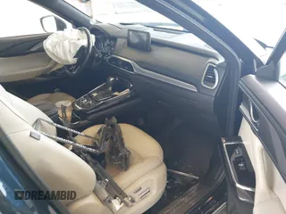 2018 Mazda CX-9 Grand Touring with VIN JM3TCBDY0J0216195, listed as a IAAI auction lot 41976122 with 90,083 mi miles and . Bid and sale history available at carsss.com. Image 5.