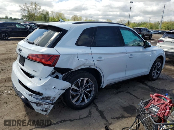 2024 Audi Q5 S line Premium with VIN WA1GAAFYXR2119667, listed as a Copart auction lot 55909455 with 8,383 mi miles and Salvage title. Bid and sale history available at DreamBid. Image 3.