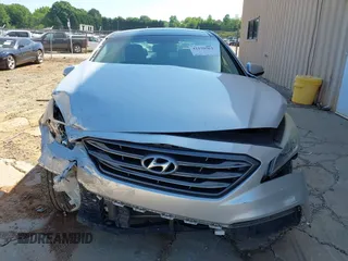 2016 Hyundai Sonata Sport z VIN 5NPE34AF4GH343690, wystawiony jako IAAI lot #42159563 z przebiegiem 169 166 mil mil oraz . Historia ofert i sprzedaży dostępna na DreamBid. Obrazek 12.