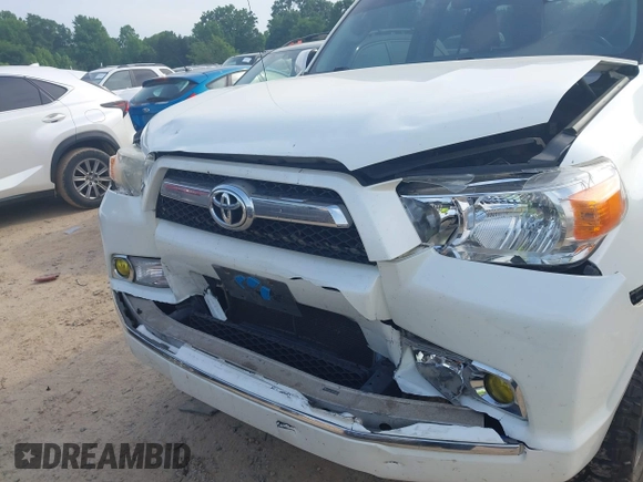 2011 Toyota 4Runner Trail z VIN JTEBU5JRXB5058223, wystawiony jako IAAI lot #42277953 z przebiegiem 269 868 mil mil oraz . Historia ofert i sprzedaży dostępna na DreamBid. Obrazek 17.