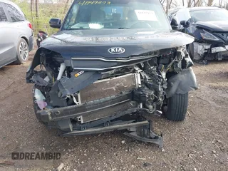 2019 Kia Soul with VIN KNDJN2A22K7685873, listed as a IAAI auction lot 41947273 with 58,560 mi miles and . Bid and sale history available at DreamBid. Image 6.