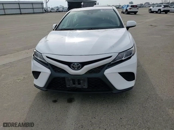 2020 Toyota Camry SE with VIN 4T1G11AK3LU942831, listed as a Copart auction lot 45449445 with 74,218 mi miles and Salvage Title. Bid and sale history available at carsss.com. Image 10.