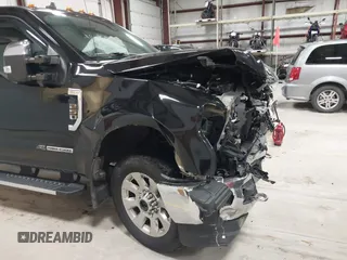 2019 Ford F-250 XL z VIN 1FT7W2BT9KEG37734, wystawiony jako IAAI lot #42042880 z przebiegiem 119 771 mil mil oraz . Historia ofert i sprzedaży dostępna na DreamBid. Obrazek 6.