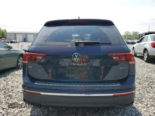 2023 Volkswagen Tiguan SE with VIN 3VVMB7AX3PM036760, listed as a Copart auction lot 59784005 with 21,603 mi miles and Salvage title. Bid and sale history available at DreamBid. Image 6.