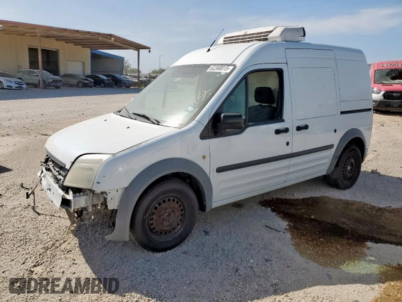 2013 Ford Transit Connect XL z VIN NM0LS7AN3DT146307, wystawiony jako Copart lot #62380815 z przebiegiem Nie podano mil oraz Szkoda całkowita • Salvage title. Historia ofert i sprzedaży dostępna na DreamBid. Obrazek 1.