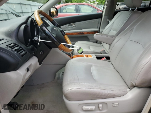 2008 Lexus RX 350 z VIN 2T2HK31U48C067570, wystawiony jako Copart lot #58711905 z przebiegiem 128 521 mil mil oraz Szkoda całkowita • Salvage title. Historia ofert i sprzedaży dostępna na DreamBid. Obrazek 7.