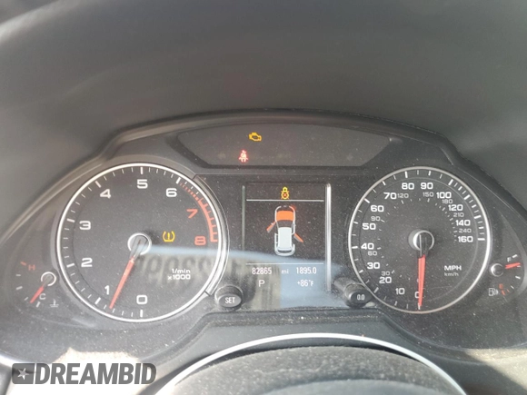 2013 Audi Q5 Premium Plus with VIN WA1DGAFP2DA089152, listed as a Copart auction lot 61223995 with 82,865 mi miles and Salvage title. Bid and sale history available at DreamBid. Image 9.
