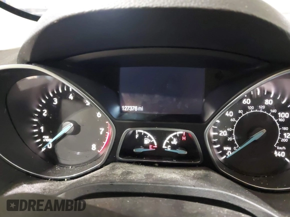 2019 Ford Escape SE z VIN 1FMCU9GDXKUA54699, wystawiony jako IAAI lot #41667188 z przebiegiem 127 376 mil mil oraz . Historia ofert i sprzedaży dostępna na DreamBid. Obrazek 7.