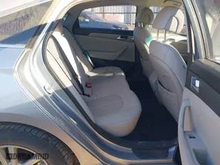 2015 Hyundai Sonata 2.4L SE with VIN 5NPE24AF2FH036309, listed as a IAAI auction lot 41814577 with 174,199 mi miles. Bid and sale history available at carsss.com. Image 8.