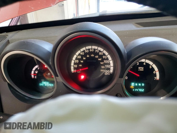 2007 Dodge Nitro SLT with VIN 1D8GU58K27W678697, listed as a Copart auction lot 42006435 with 114,702 mi miles and Salvage Title. Bid and sale history available at DreamBid. Image 9.