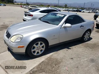 1998 Mercedes-Benz SLK 230/320 with VIN WDBKK47F6WF061555, listed as a Copart auction lot 63027395 with 60,781 mi miles and Clean title. Bid and sale history available at DreamBid. Image 1.