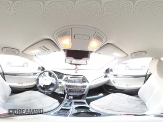 2016 Hyundai Sonata SE z VIN 5NPE24AF0GH302489, wystawiony jako Copart lot #56935185 z przebiegiem 121 767 mil mil oraz Szkoda całkowita • Salvage title. Historia ofert i sprzedaży dostępna na DreamBid. Obrazek 14.