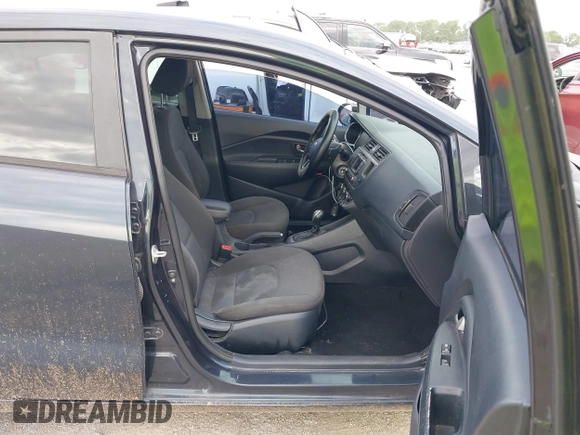 2013 Kia Rio EX with VIN KNADN4A39D6271075, listed as a IAAI auction lot 42684197 with 136,099 mi miles and . Bid and sale history available at DreamBid. Image 5.