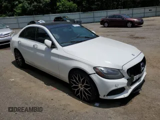 2016 Mercedes-Benz C 300 Luxury with VIN 55SWF4KB9GU165747, listed as a Copart auction lot 61984125 with 173,168 mi miles and Clean title. Bid and sale history available at DreamBid. Image 4.