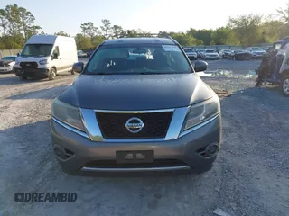 2016 Nissan Pathfinder Platinum with VIN 5N1AR2MN6GC642609, listed as a IAAI auction lot 41993008 with 204,435 mi miles. Bid and sale history available at carsss.com. Image 12.