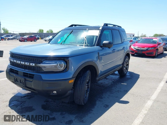 2025 Ford Bronco Sport Outer Banks with VIN 3FMCR9CN6SRE21590, listed as a IAAI auction lot 42084086 with 1,521 mi miles and . Bid and sale history available at DreamBid. Image 17.