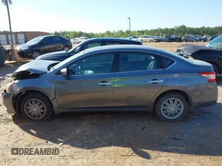 2015 Nissan Sentra SV z VIN 3N1AB7AP1FY382592, wystawiony jako IAAI lot #41983571 z przebiegiem 86 646 mil mil oraz . Historia ofert i sprzedaży dostępna na DreamBid. Obrazek 14.