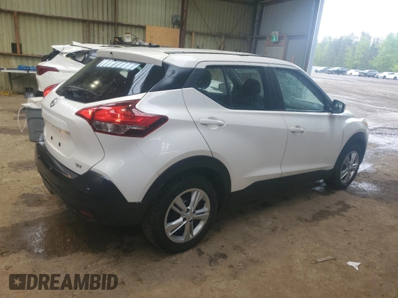 2020 Nissan Kicks SV with VIN 3N1CP5CVXLL572054, listed as a Copart auction lot 57312005 with 61,731 mi miles and Clean title. Bid and sale history available at DreamBid. Image 3.