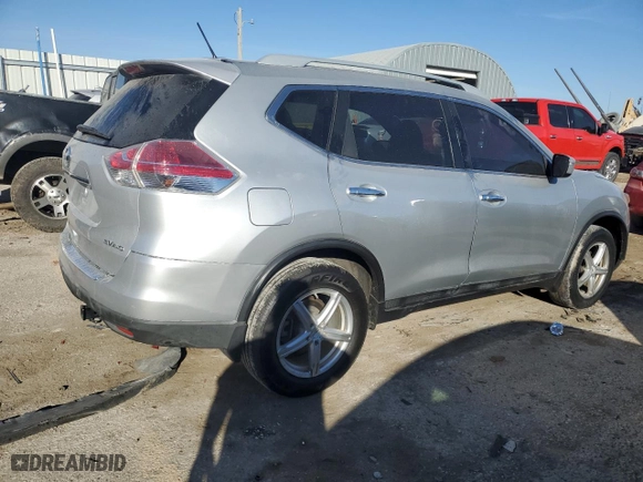 2015 Nissan Rogue SV with VIN 5N1AT2MVXFC913865, listed as a Copart auction lot 84543164 with 107,699 mi miles and Salvage Title. Bid and sale history available at carsss.com. Image 3.