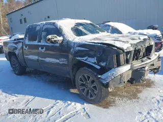 2011 GMC Sierra 1500 Denali z VIN 3GTP2XE28BG113284, wystawiony jako IAAI lot #41289612 z przebiegiem 238 918 mil mil oraz . Historia ofert i sprzedaży dostępna na DreamBid. Obrazek 1.